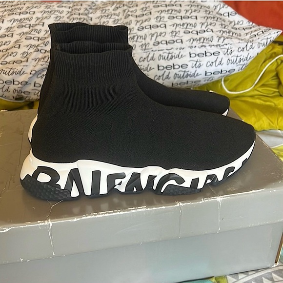 BALENCIAGA SPEED TRAINERS!!! - Picture 1 of 9